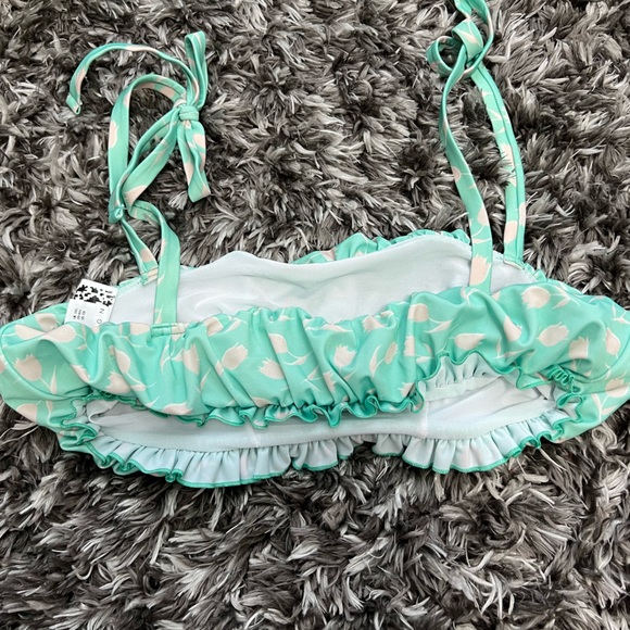 ASOS bathing suit - Picture 3 of 6